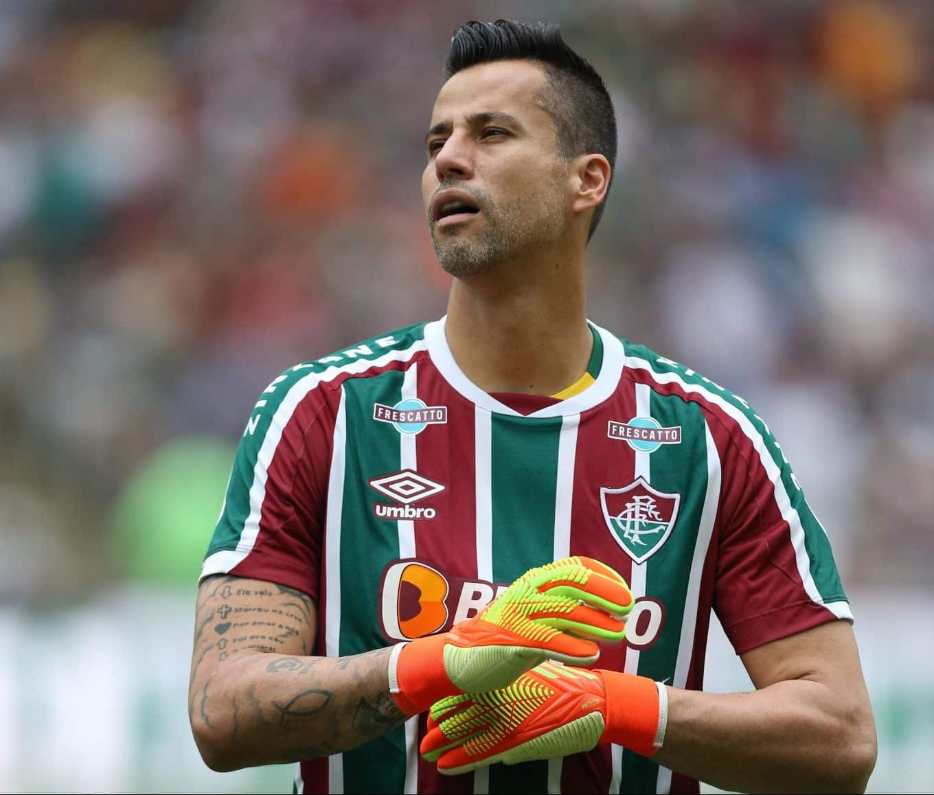 Fábio, do Fluminense, é eleito o melhor goleiro do mês de outubro