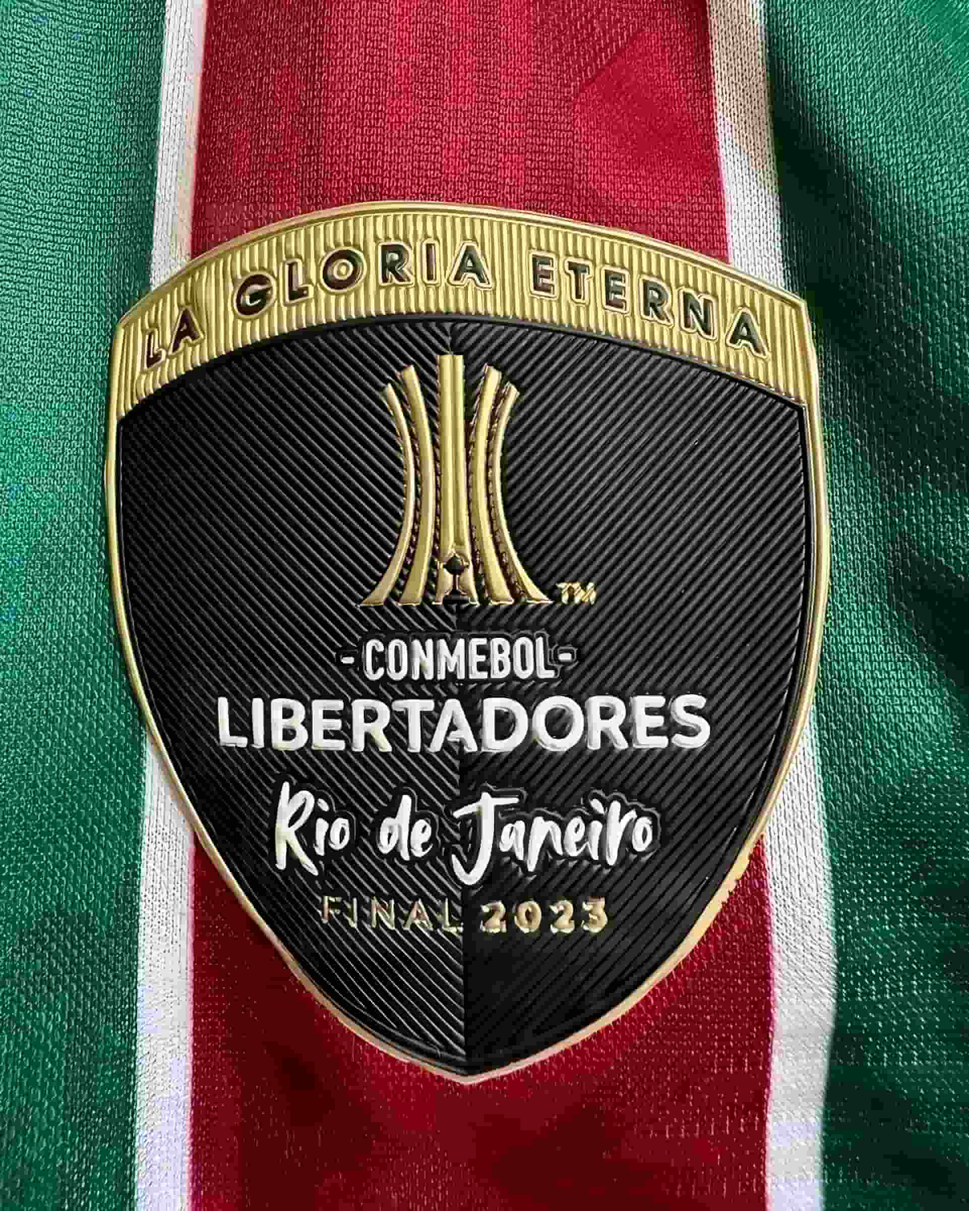 CONMEBOL revela patchs de finais da Libertadores e Sul-Americana